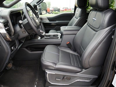 2026 Ford F-350SD Platinum DRW