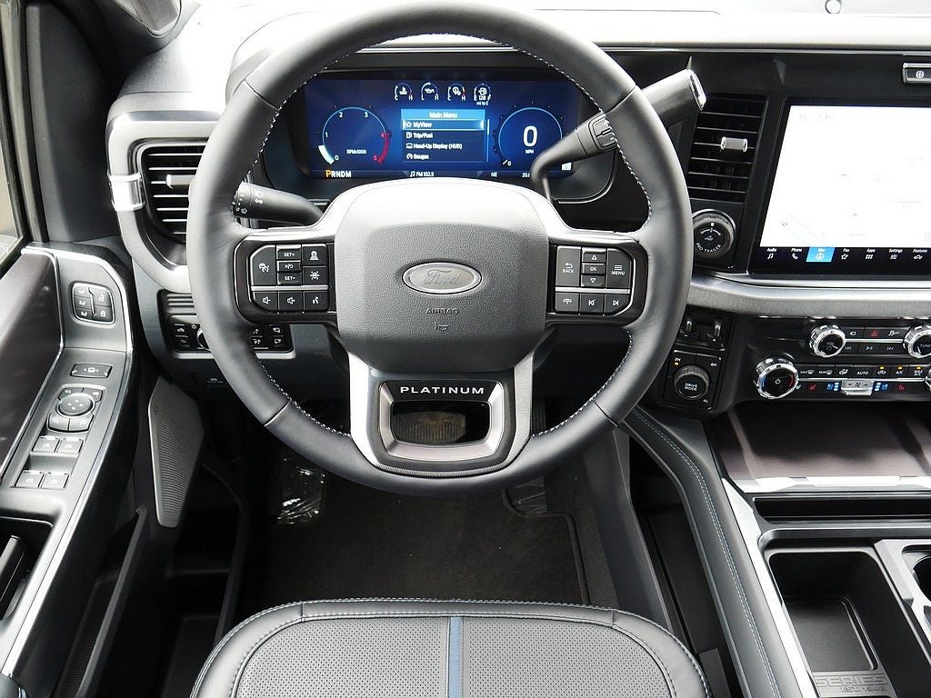 2026 Ford F-350SD Platinum DRW