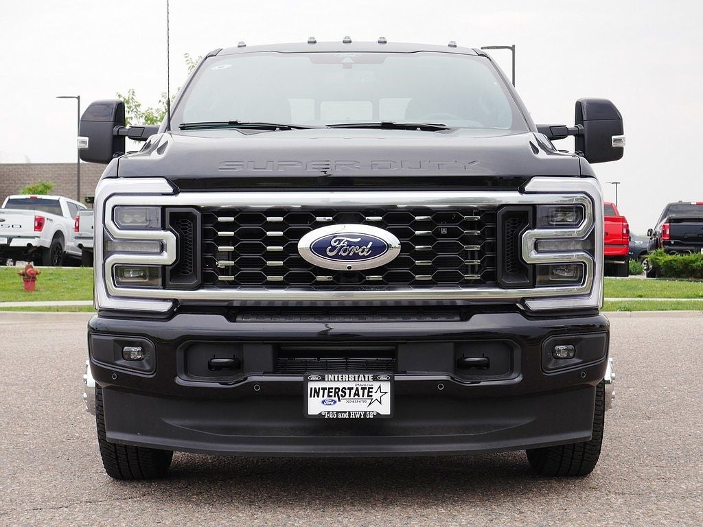 2026 Ford F-350SD Platinum DRW