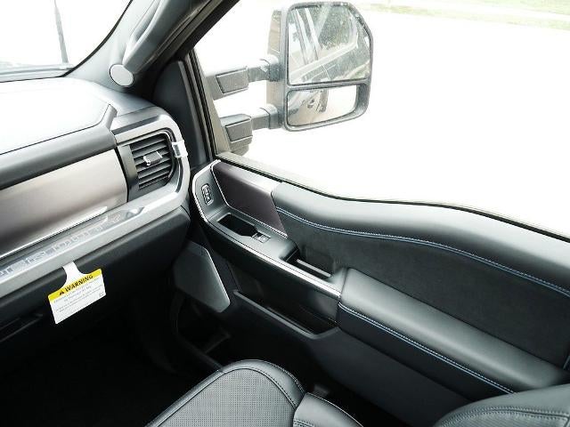 2026 Ford F-350SD Platinum DRW