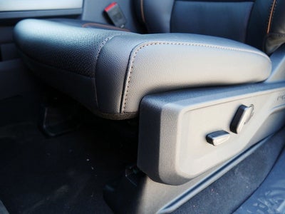 2026 Ford F-350SD Lariat DRW 4WD