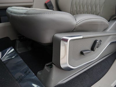 2026 Ford F-350SD Platinum DRW 4WD