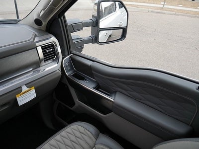 2026 Ford F-350SD Platinum DRW 4WD