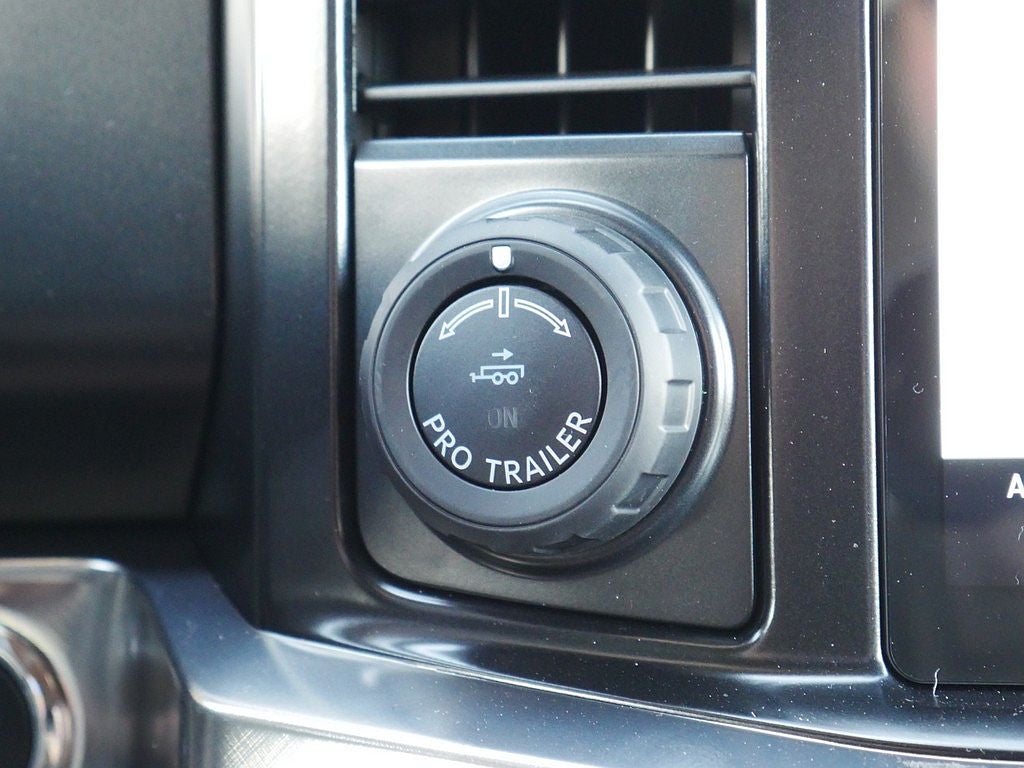 2026 Ford F-350SD King Ranch DRW 4WD