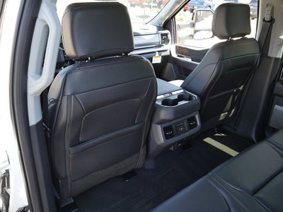 2026 Ford F-350SD Lariat DRW 4WD