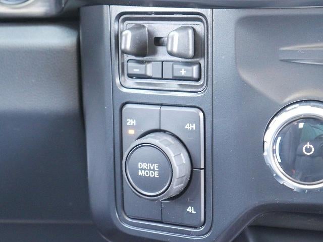 2026 Ford F-350SD Lariat DRW 4WD