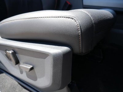 2026 Ford F-350SD Lariat DRW 4WD