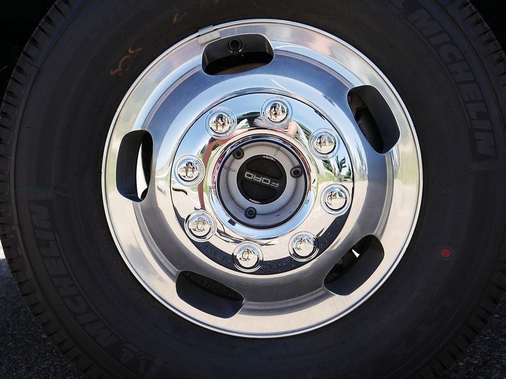 2026 Ford F-350SD Lariat DRW 4WD