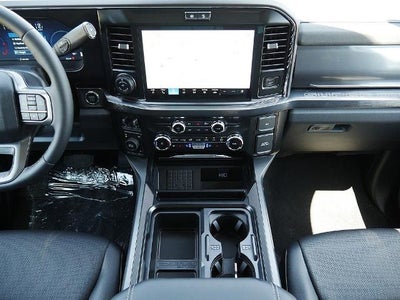 2026 Ford F-350SD Lariat DRW 4WD