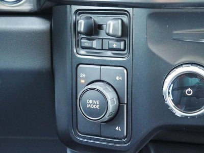 2026 Ford F-350SD Lariat DRW 4WD