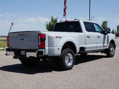 2026 Ford F-350SD Lariat DRW 4WD