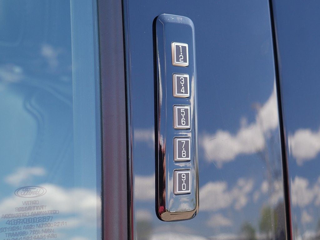 2024 Ford F-350SD Limited DRW