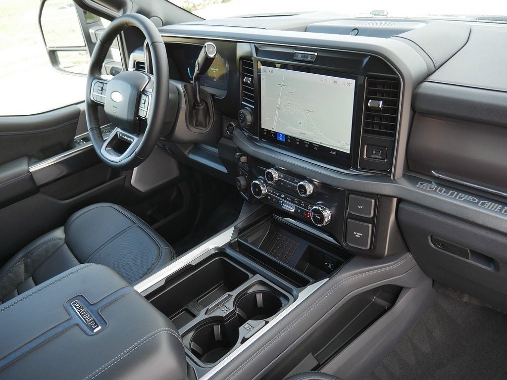 2026 Ford F-350SD Platinum DRW 4WD