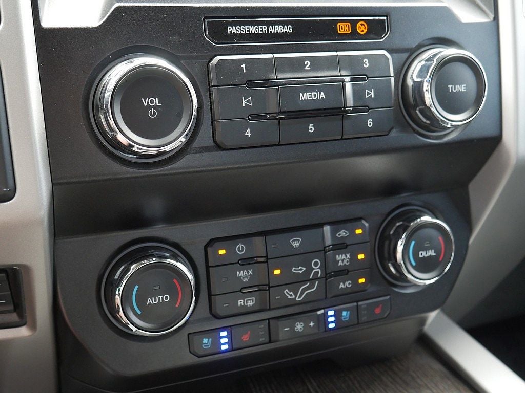 2020 Ford F-350SD Lariat DRW 6.7