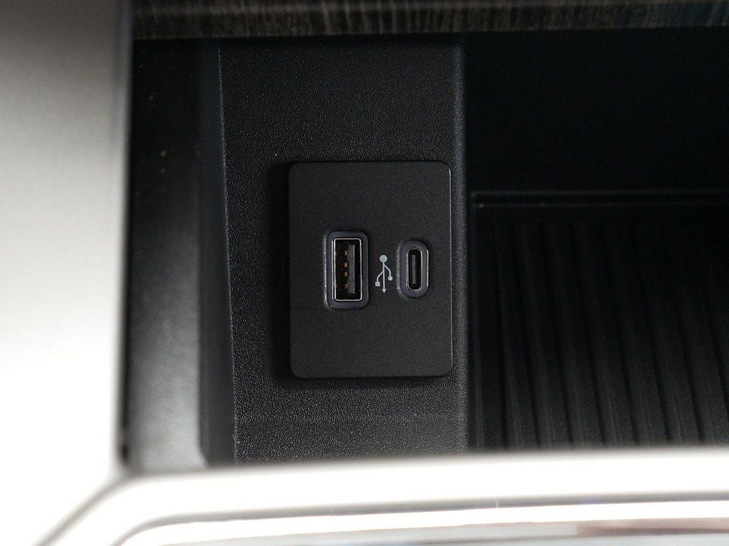 2020 Ford F-350SD Lariat DRW 6.7