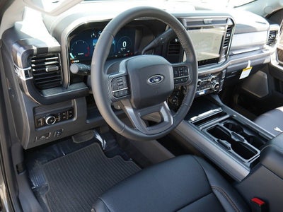 2026 Ford F-350SD Lariat DRW 4WD