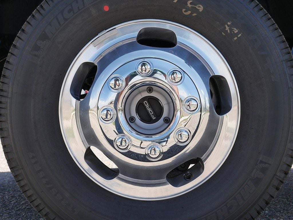 2026 Ford F-350SD Lariat DRW 4WD