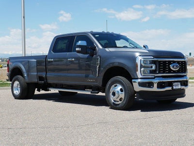 2026 Ford F-350SD Lariat DRW 4WD