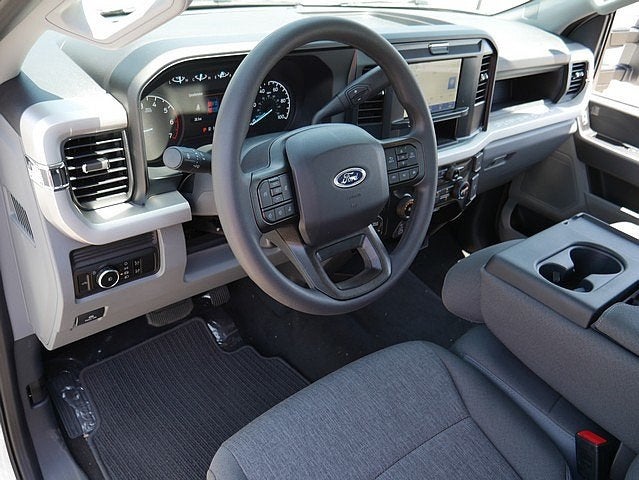 2025 Ford F-350SD XL SUPERCAB 4WD