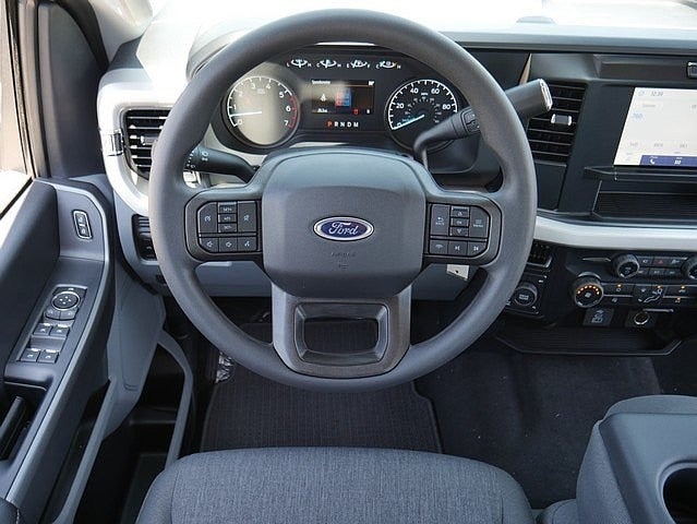 2025 Ford F-350SD XL SUPERCAB 4WD