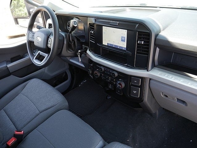 2025 Ford F-350SD XL SUPERCAB 4WD