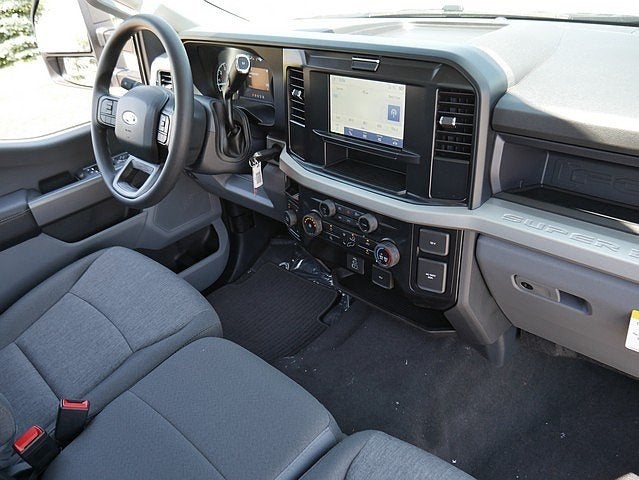 2025 Ford F-350SD XL SUPERCAB 4WD