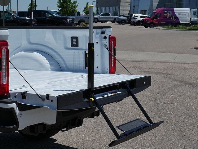 2025 Ford F-350SD XL SUPERCAB 4WD