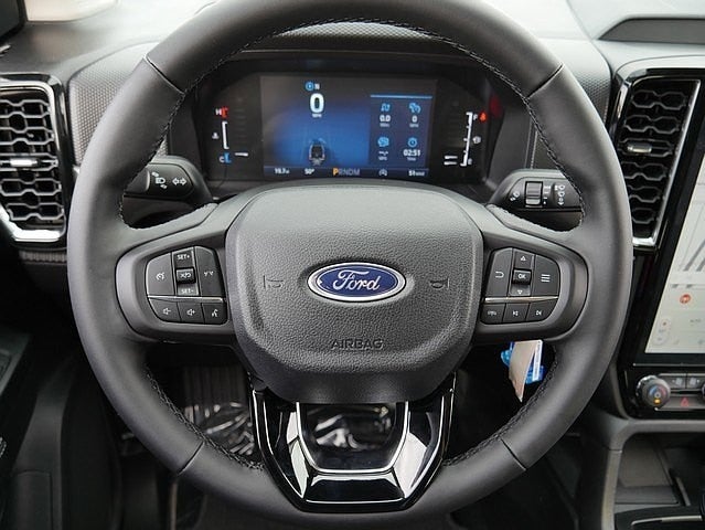 2025 Ford Ranger XLT CREW 4WD