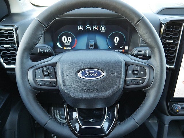 2025 Ford Ranger Lariat CREW 4WD