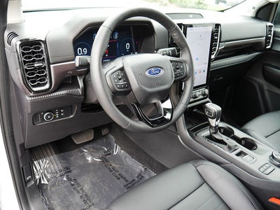 2025 Ford Ranger Lariat CREW