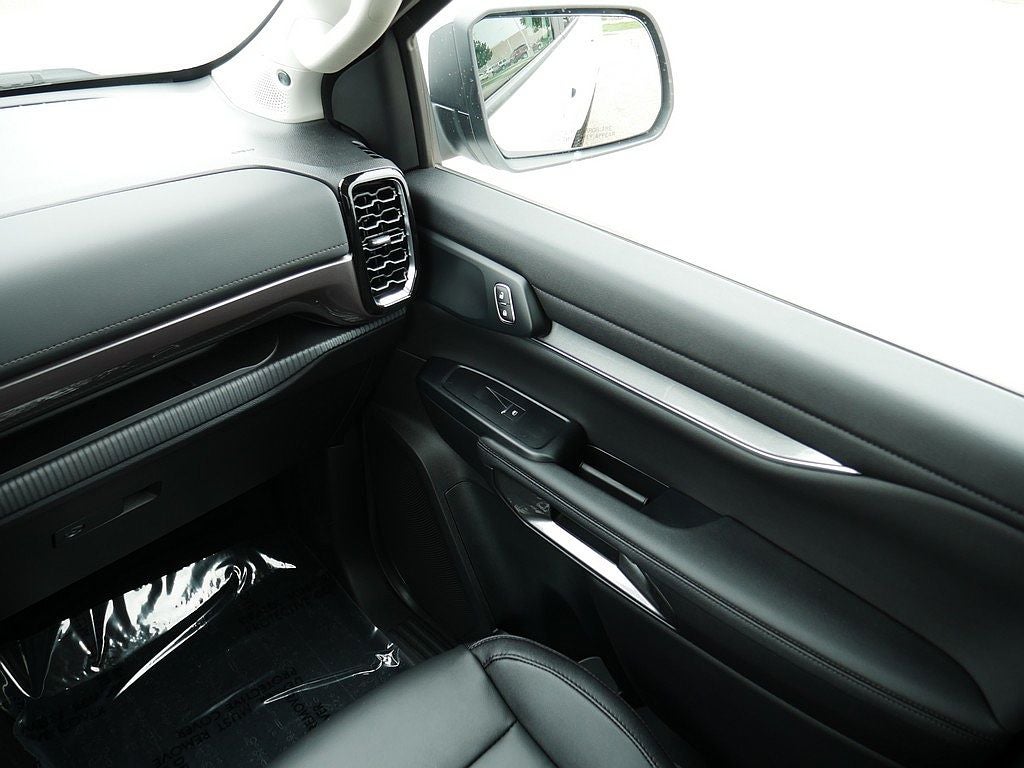 2025 Ford Ranger Lariat CREW