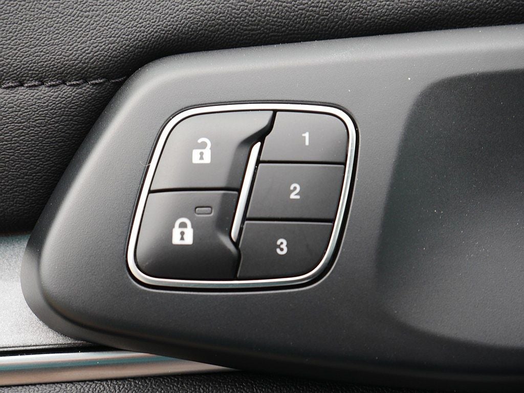2025 Ford Ranger Lariat CREW