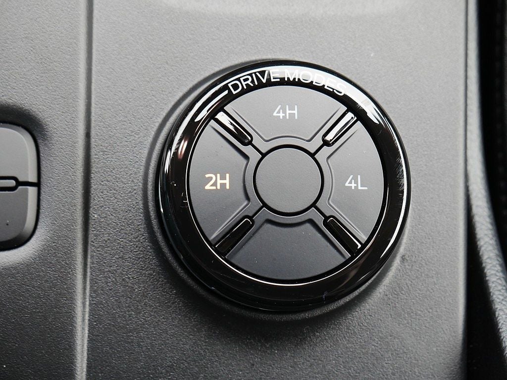 2025 Ford Ranger Lariat CREW