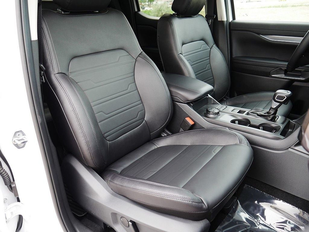 2025 Ford Ranger Lariat CREW
