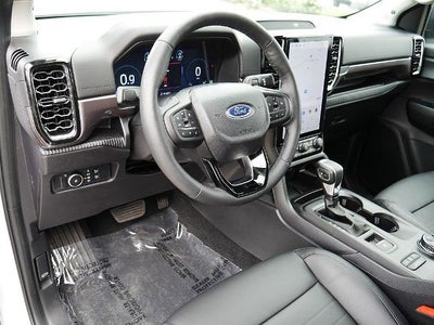 2025 Ford Ranger Lariat CREW