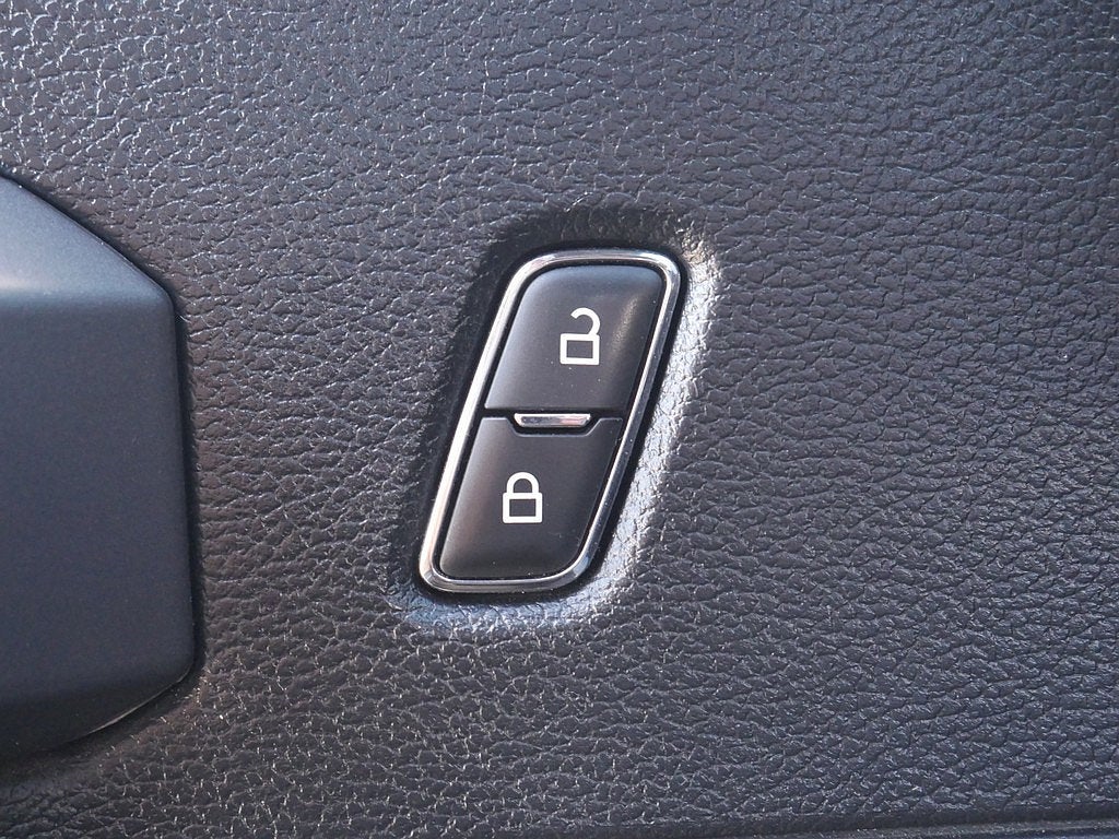 2020 Ford F-150 XLT CREW 5.0