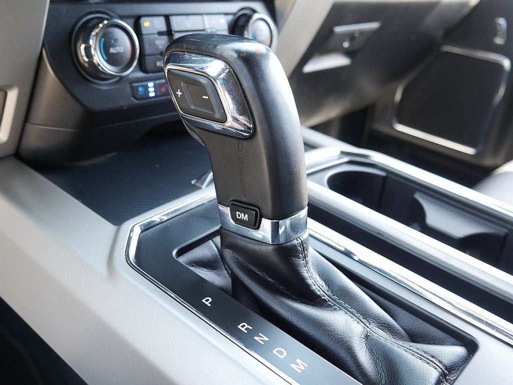 2020 Ford F-150 Lariat CREW 5.0