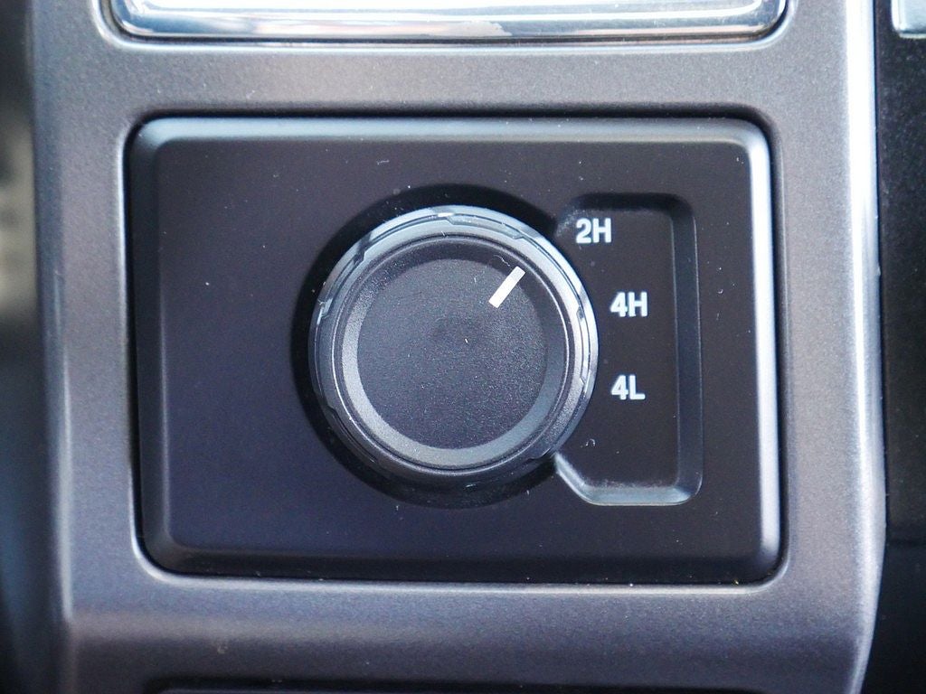 2016 Ford F-150 XLT CREW 2.7