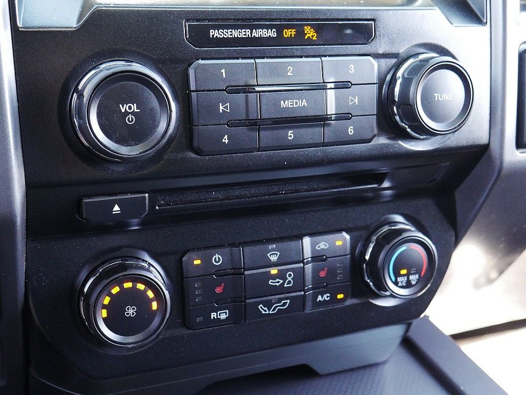 2016 Ford F-150 XLT CREW 2.7
