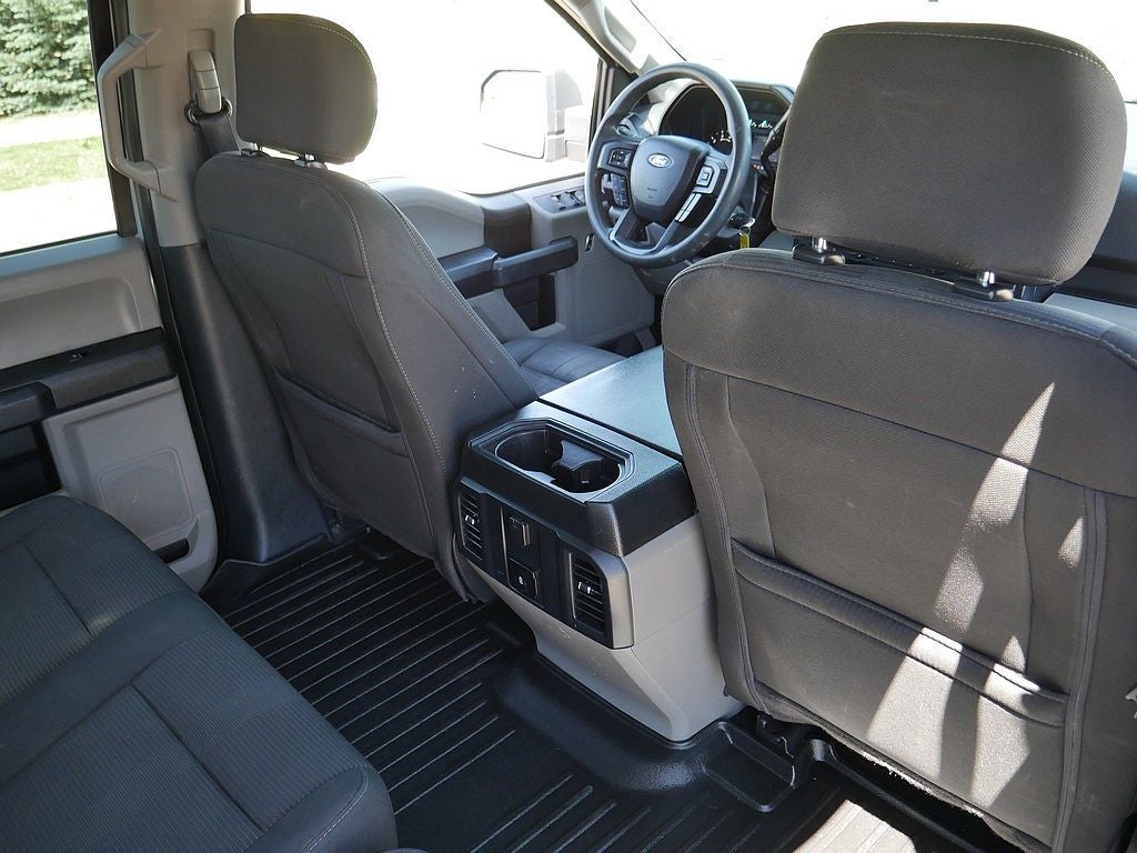 2019 Ford F-150 STX CREW 2.7