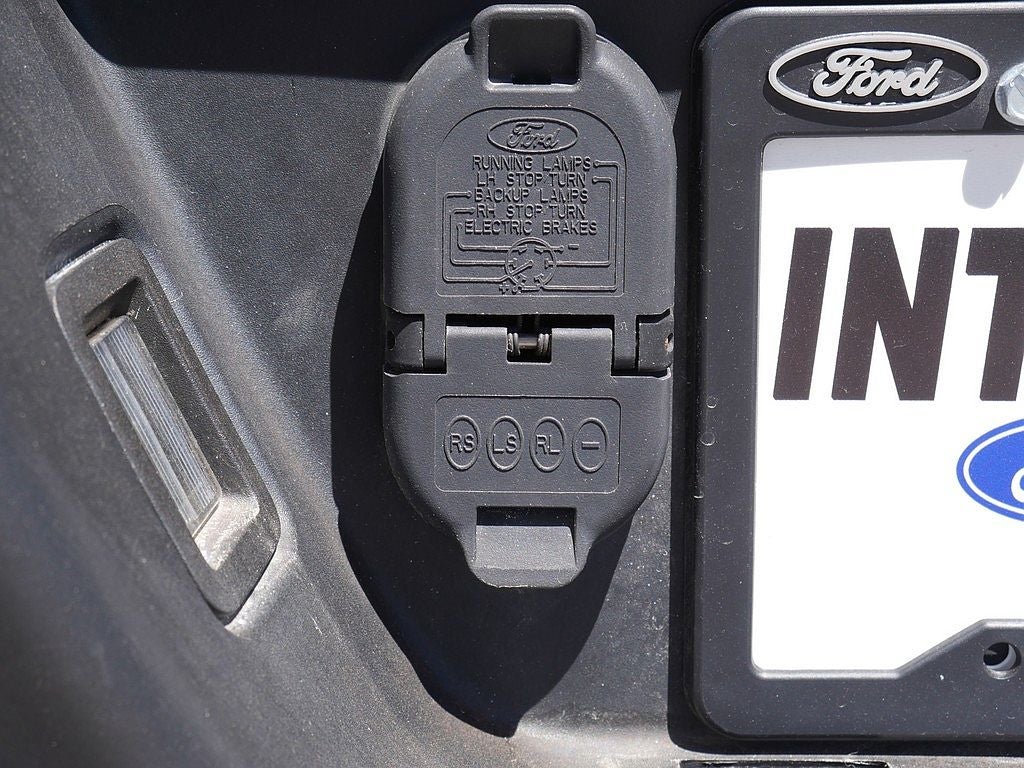 2019 Ford F-150 STX CREW 2.7