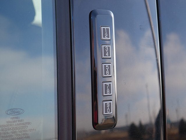 2023 Ford F-150 XLT CREW 2.7