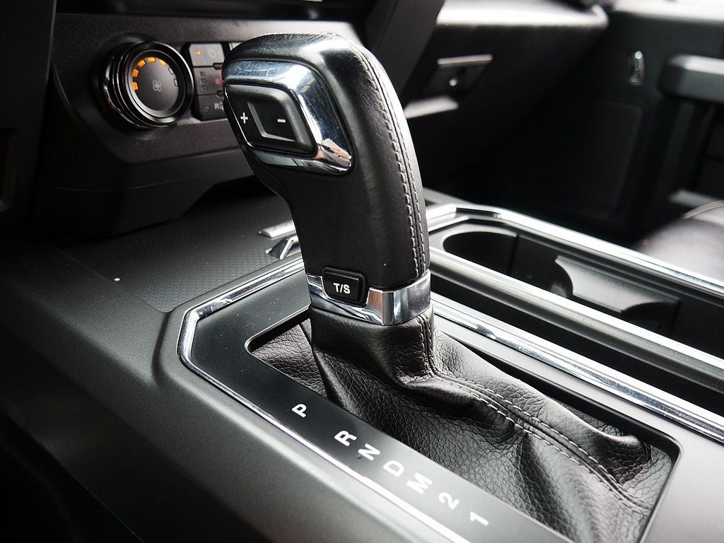 2015 Ford F-150 XLT CREW 2.7