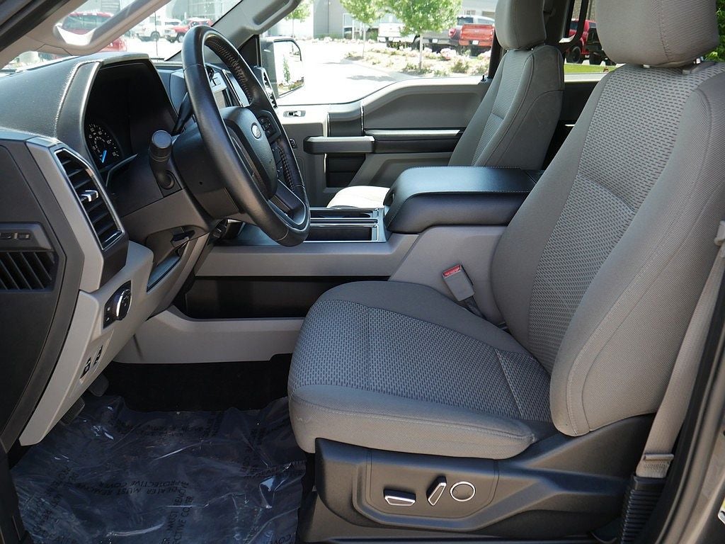 2017 Ford F-150 XLT CREW 2.7