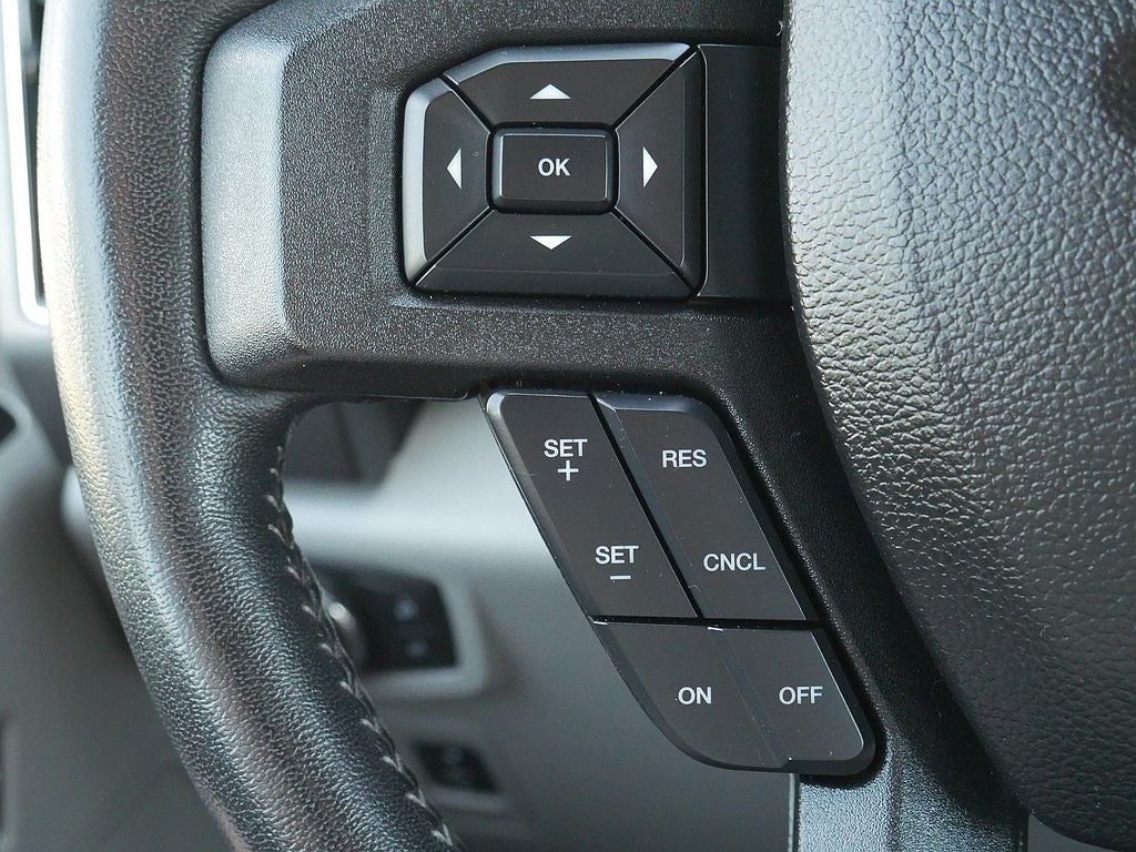 2017 Ford F-150 XLT CREW 2.7