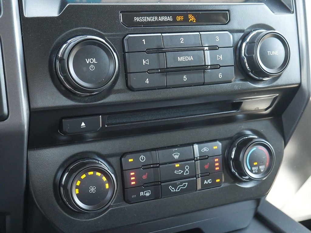 2017 Ford F-150 XLT CREW 2.7
