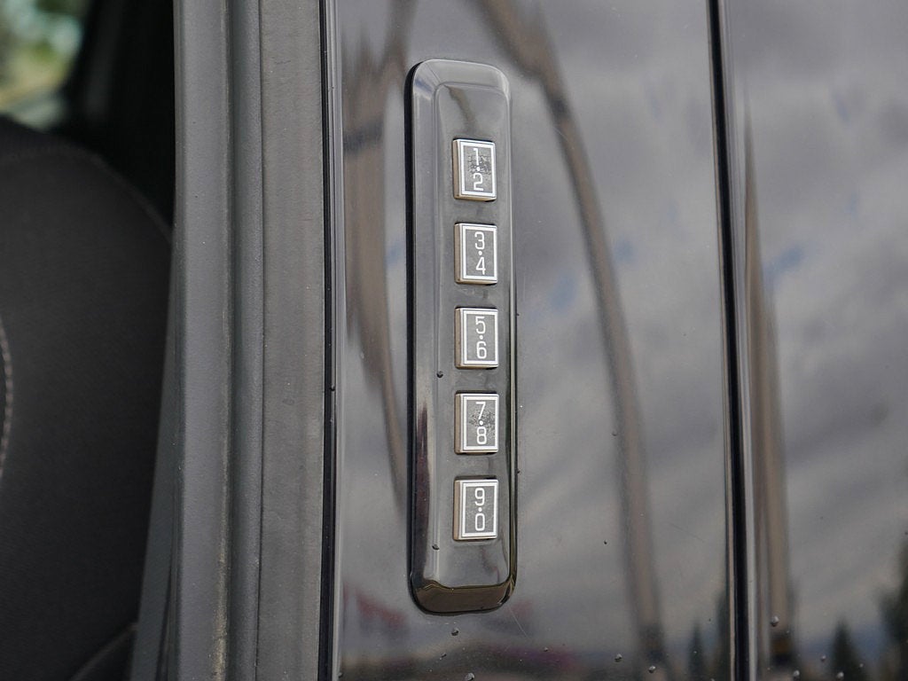 2018 Ford F-150 XLT CREW 2.7