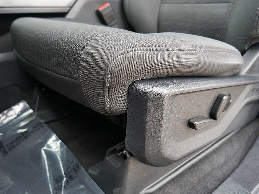 2023 Ford F-150 XLT CREW 2.7