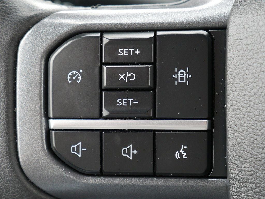 2023 Ford F-150 XLT CREW 2.7