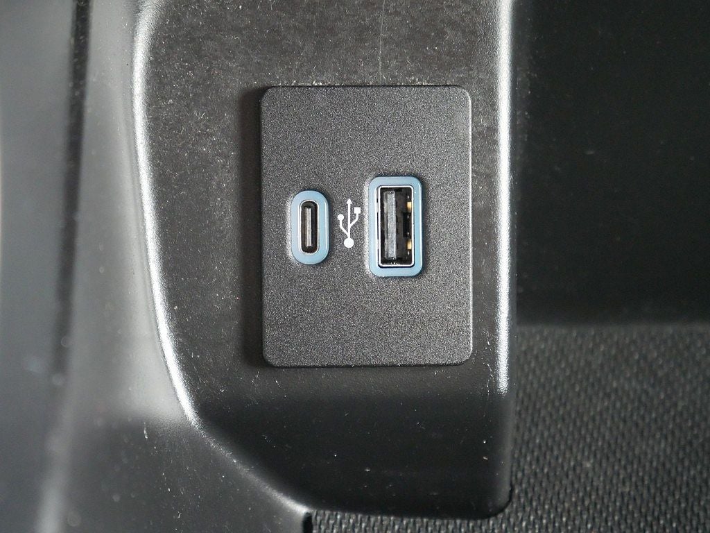 2023 Ford F-150 XLT CREW 2.7